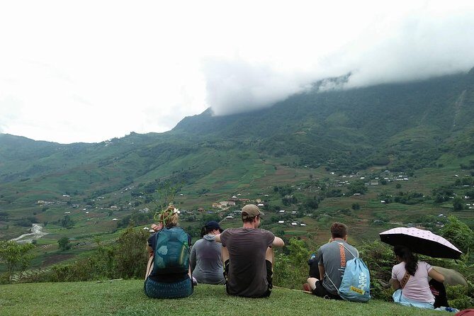 1-day Authentik trek & Panorama valley views - Lunch at a local restaurant: simple, and sometimes surprisingly good