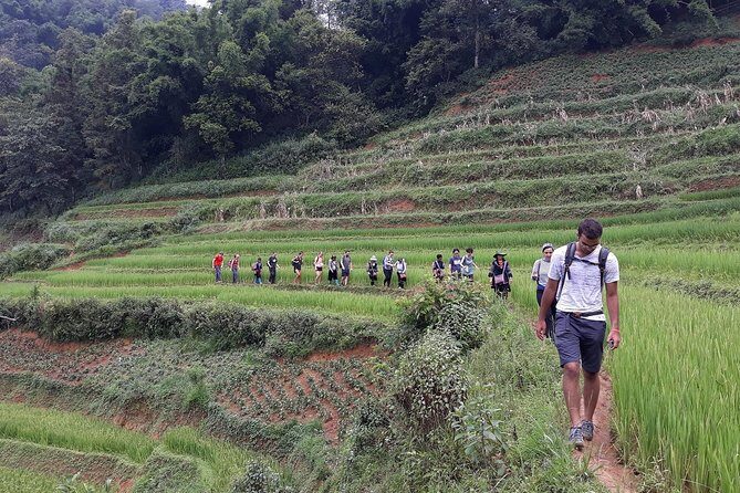1-day Authentik trek & Panorama valley views - Descending toward Hau Thao Village and the Black Hmong connection