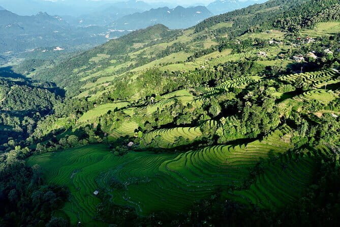 1 Day Ha Giang Loop Tour by Motorbike with Easy Rider - Loopers - Cat Lý Camping and the Mien River boat ride