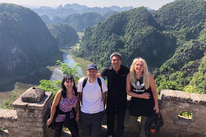 1 Day Luxury Tour in Bai Dinh, Trang An and Mua Cave From Hanoi - A Long Day South of Hanoi: 100km, Early Pickups, and Real Time Commitment