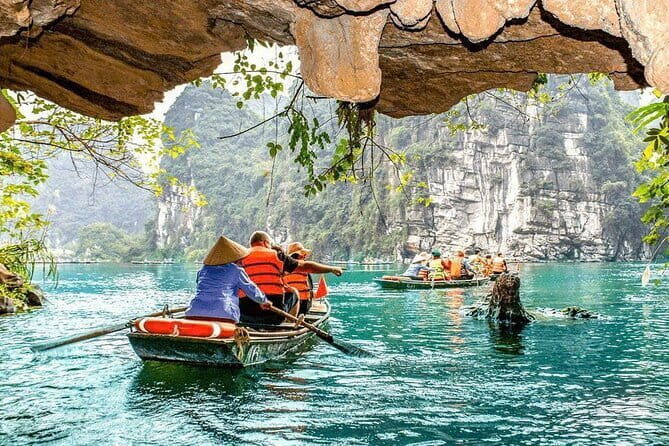 10-Day Vietnam Itinerary | Discover Vietnam’s top attractions - Mai Chau day trip: White Rock Pass and a realistic country-road pace