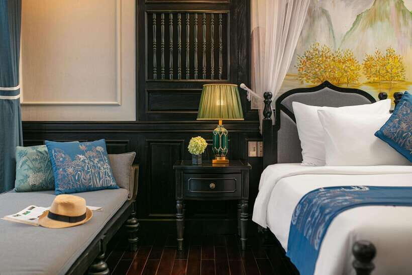 2-Day: Halong Lan Ha Bay 5 Stars Cruises w/Balcony & Bathtub - Should you book this 2-Day Halong Lan Ha Bay cruise?