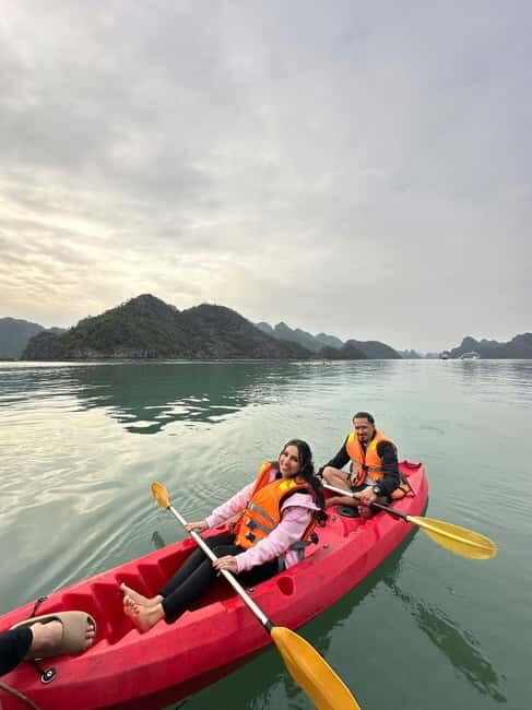 2-Day or 3-Day: Halong&Lan Ha Bay Cruise 5<em> balcony,bathtub – Key Things I’d Mark on Your Mental Map’ /></p>
<ul>
<li><strong>Private balcony and bathtub</strong> in a modern cabin, not just a basic bed and window</li>
<li><strong>Tra Bau kayaking and swimming</strong> with an optional Jacuzzi on board</li>
<li><strong>Viet Hai Village by bike or electric car</strong>, including a local family house visit</li>
<li><strong>Dark & Bright Cave by bamboo boat or kayak</strong>, rowed and guided by locals</li>
<li><strong>Sunset party + chef cooking class</strong>, built into both day 1 and the later day option</li>
<li><strong>Activities that change with conditions</strong>, so plan your expectations around tides and weather</li>
</ul>
<h2 id="first-stop-what-5-balcony-and-bathtub-actually-changes">First Stop: What “5<em> Balcony and Bathtub” Actually Changes</h2>
<p><img src=