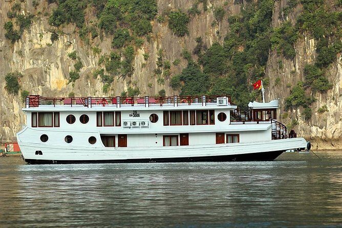 2-Day Oriental Sails Junk Cruise of Halong Bay - Day 1 on Oriental Sails: lunch cruising, caves, then sunset drinks