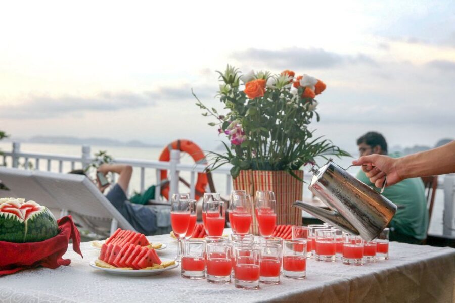 2-Day Royal Palace Ha Long Bay & Ti Top Island Cruise - Who this cruise is best for