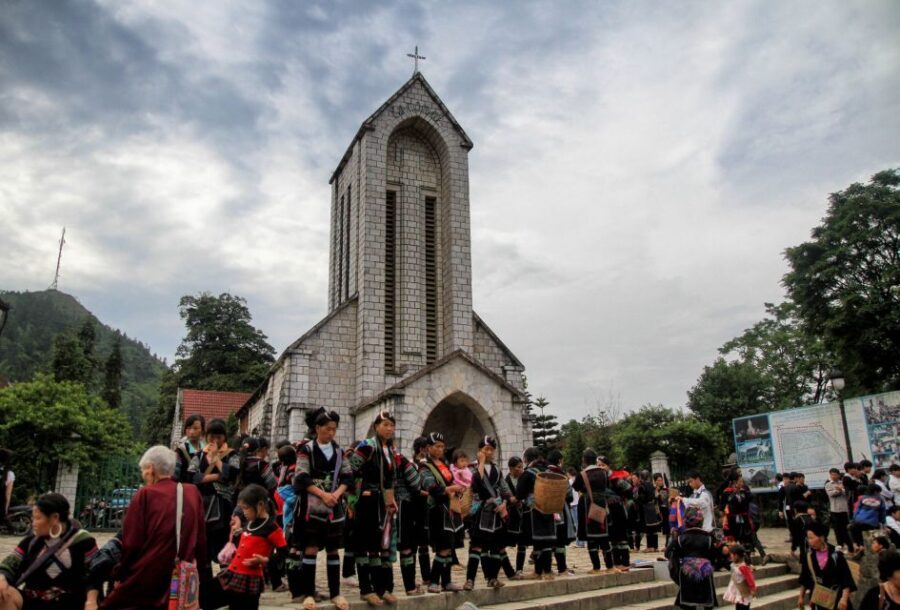 2-Day Sa Pa Ethnic Homestay Tour & Trek with Limousine Bus - Packing List That Actually Helps on These Trails