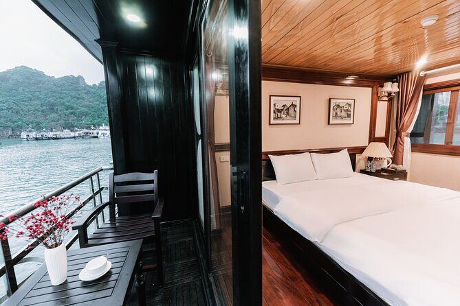 2 Days 1 Night on Lan Ha Bay at Daiichi Boutique Cruise - Day 2 Starts With Sunrise Tai Chi on Lan Ha Bay