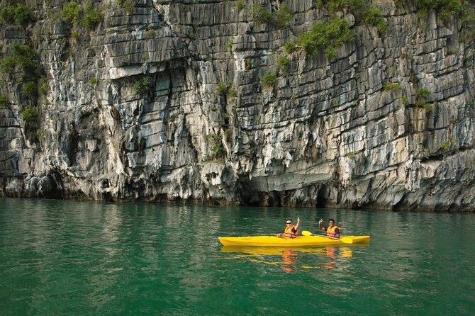 2 Days Halong Bay - Halong Sapphire Cruise - Food and Comfort: Why This Cruise Gets Credit for the Basics
