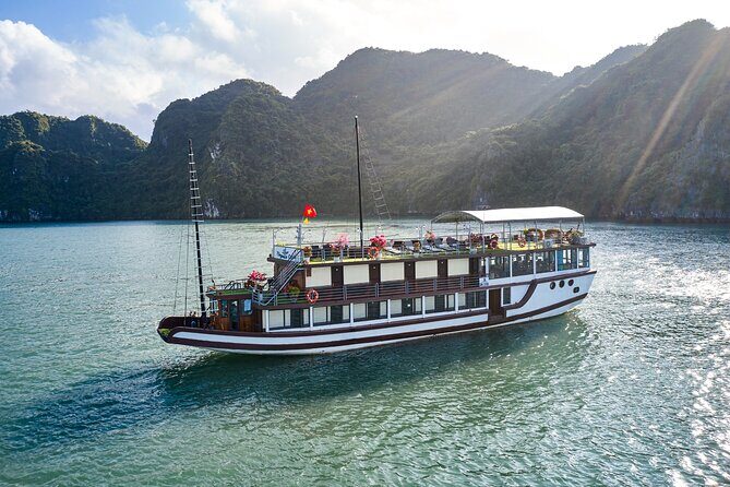2D1N: Halong Bay 4-Star Cruise - Cave, Kayak, Swim, Meals - Key highlights you can plan around