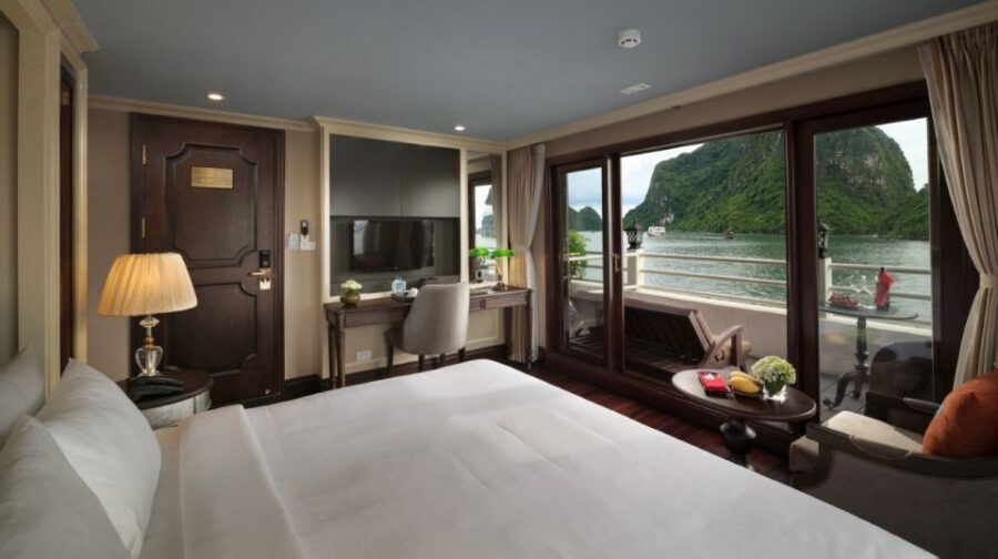 3 Day Hanoi - Ninh Binh - Halong Bay 5 Star Cruise & Balcony - Should you book this 3-day Hanoi–Ninh Binh–Ha Long cruise?