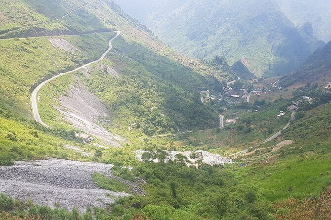 4 Days 3 Nights Ha Giang Easy Driving Motorbike Tours - Day 2: Quan Ba passes, Heaven Gate views, and Hmong family dinner