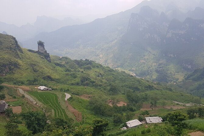 4 Days 3 Nights Ha Giang Easy Driving Motorbike Tours - Hanoi to Ha Giang: start with momentum, not stress