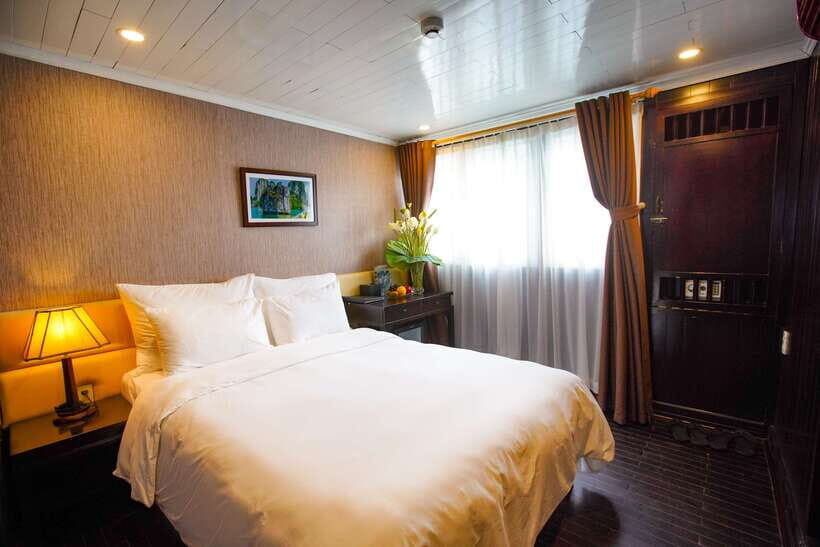 4-star Halong Paloma Cruise 2D1N Trip - Who this Halong cruise suits best