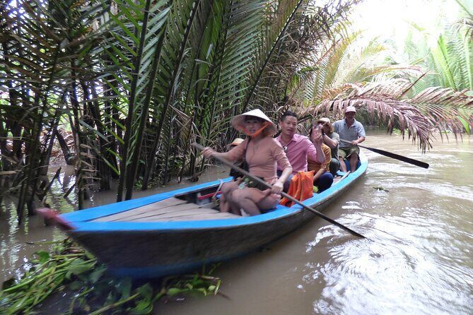9-Day Tour of Vietnam with Airport Pick Up - Halong Bay luxury cruise night: the scenery and the schedule advantage