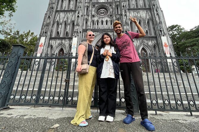 All-in-One Hanoi Walking Tour Through a Train Street - Long Bien Bridge: a major landmark moment on foot