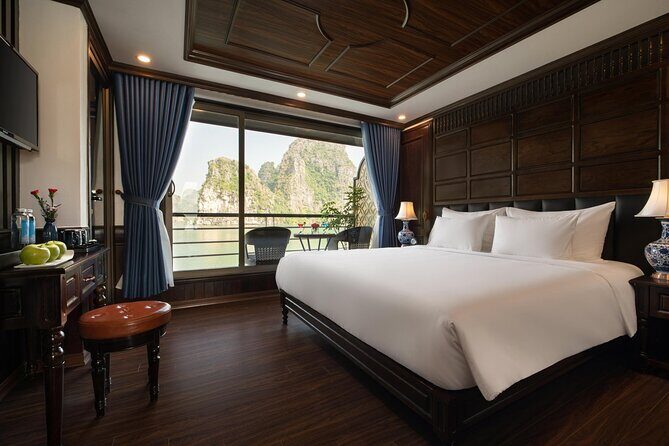 All-Inclusive 2 Day/1 Night Halong Luxury Cruise, Meals, Cave, Kayaking,Swimming - Key points before you go