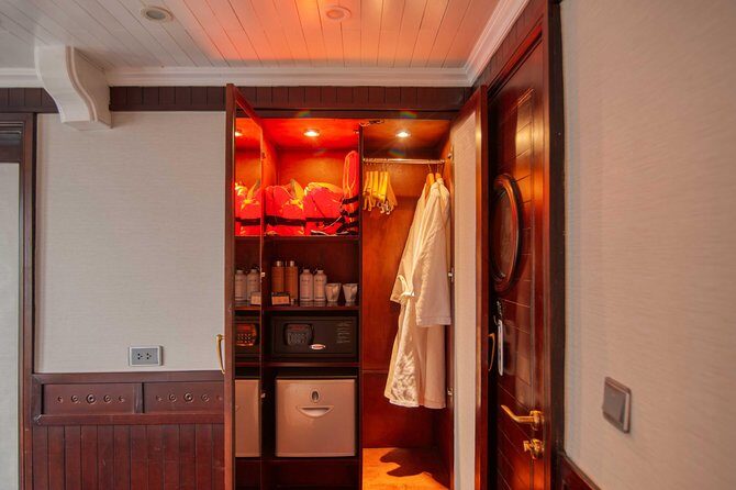 All Inclusive 3-Day 2-Night explore Ha Long Bay with Au Co Cruise - Food and comfort: meals are included, but what you drink is separate