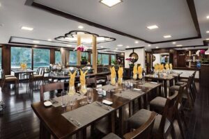 All-Inclusive 3 Day/2 Night Halong Luxury Cruise Meals, Cave, Kayaking, Swimming - Your Day-by-Day Flow: Caves, Kayaks, and Real Time on the Water