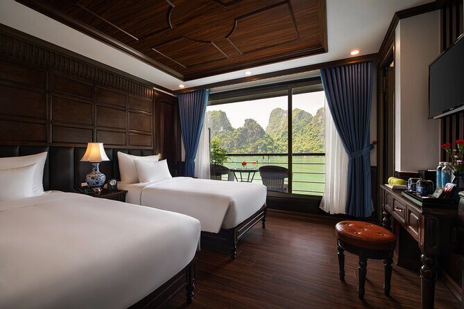 All-Inclusive 3 Day/2 Night Halong Luxury Cruise Meals, Cave, Kayaking, Swimming - Crowds and Water Reality: The Part No One Can Fully Control