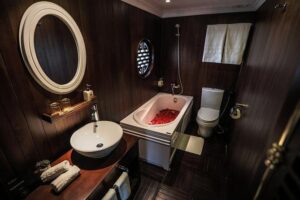 All inclusive Bhaya 2-Day Halong Bay Tour - Getting started: Bhaya port meeting point and optional Hanoi pickup