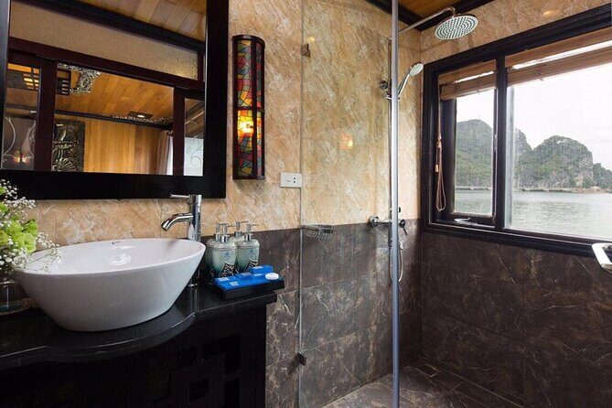 All-inclusive in Lan Ha Bay for 2Days 1 Night with many options - Dark & Light Cave Morning: How to Handle the Early Start
