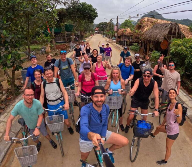 Cat Ba: Lan Ha, HaLong bay full day- biking, kayaking, lunch - Hotel pickup to Beo Harbor: where the trip either starts smoothly or doesn’t