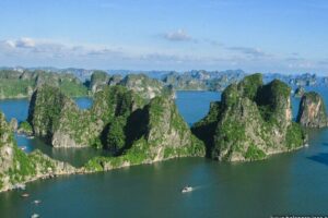 Catherine Cruise 2 Days/1 Night with 6 Star Cruise - How the 2-day route actually feels: Halong Bay to Lan Ha Bay