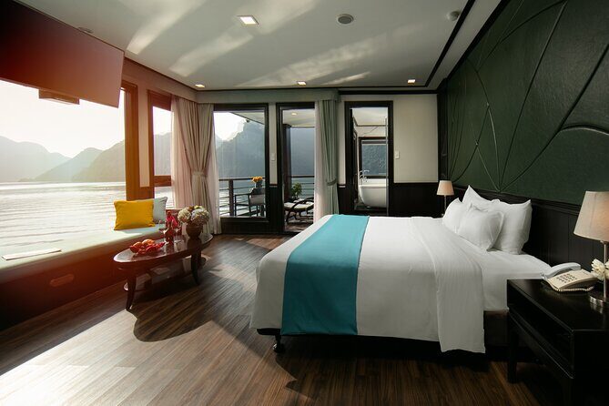 CELINA Cruise 6* Lan Hạ Bay 2 days 1 night with 2 ways transfer - Guide service on CELINA: how much it matters and how to get the most
