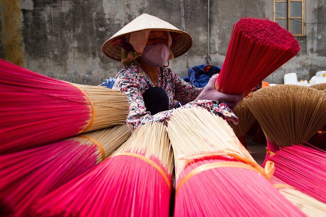 Colors of Incense village Quang Phu Cau - What You’re Really Seeing in Quang Phu Cau: Steps You Can Photograph
