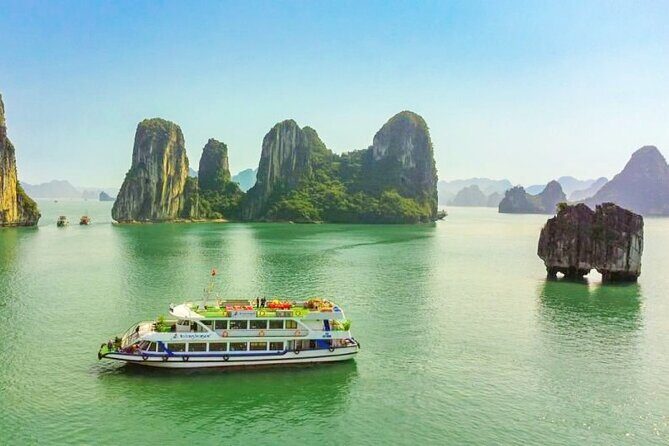 DELUXE Halong Cruise 1 Day Tour From Hanoi - Daily Operated - Lunch Onboard: Seafood, Vietnamese Flavors, and Dietary Options
