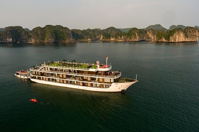 Doris Cruise 5 star cruise 3 days visiting Halong - Lan Ha Bay - What’s actually included on board: comfort, meals, and small extras that matter