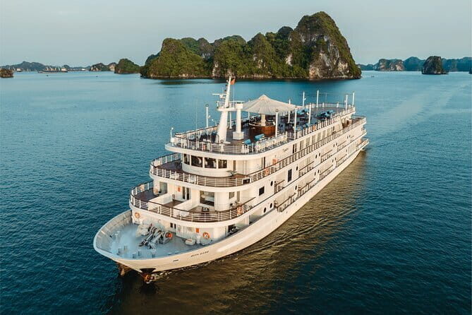 Emeraude Cruise 2 days 1 night Ha Long Bay Tour - On deck at 16:00: crepes, timing, and staying in the flow