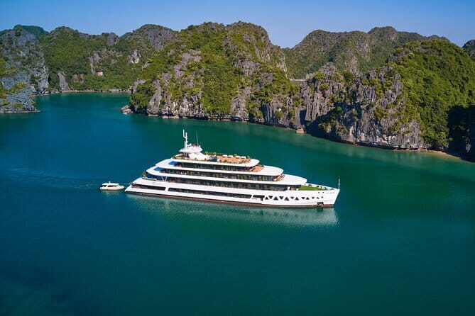 Emeraude Cruise 2 days 1 night Ha Long Bay Tour - Night on board: dinner, squid fishing, and the cruise “mood”