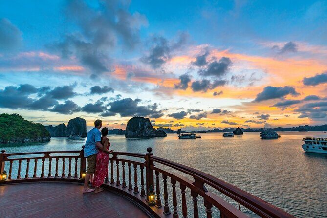 Emperor Cruise Halong: 3 Days 2 Nights Hideaway - Ha Long Bay time on the water: caves, kayaking, and squid fishing