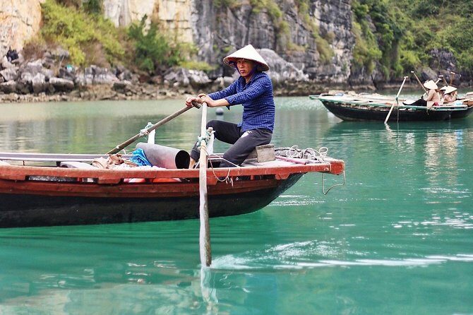 Excursion to Ha Long Bay with Titop Island and kayaking in Luon Cave - Sung Sot Cave: exploring the Surprising Cave without wasting time