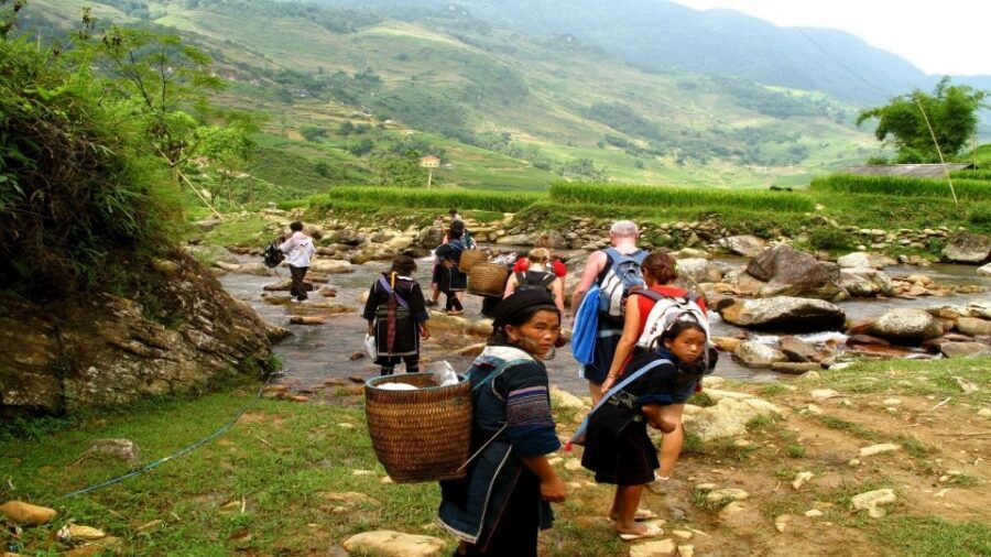 From Hanoi: 2-Day Overnight Sapa Tour by Limousine - The Guide Factor: When AI and Local Assistance Change Everything