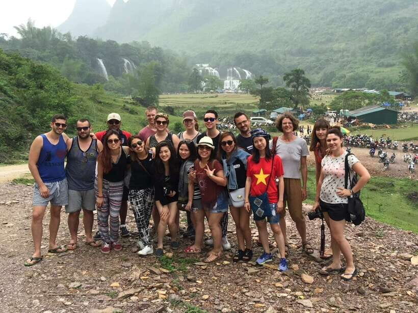 From Hanoi: 2-Day Sapa Trek Tour - Luxury Limousine Transfer - Meals and the real question: is the food worth it?