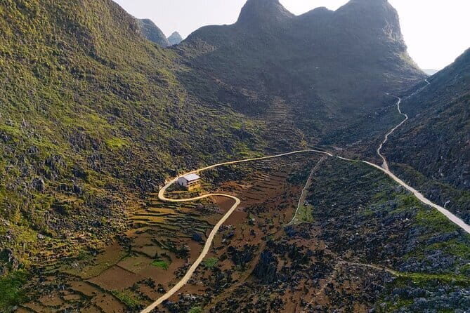 From Hanoi: 3-Day Motorbike Ha Giang Loop with Easy Rider - Day 2: Ma Pi Leng’s Sky Path, Nho Que by boat, then Du Gia homestay life