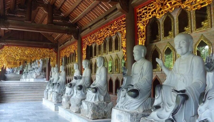 From Hanoi: Bai Dinh, Trang An, and Mua Cave Full-Day Tour - Mua Cave: 500 steps up, Tam Coc views out
