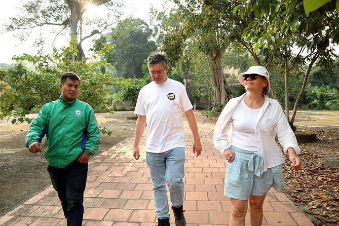 From Hanoi: Ban Gioc Waterfall - Angel Mountain 2nights/1day - The real value: using a sleeper bus to make Cao Bang work