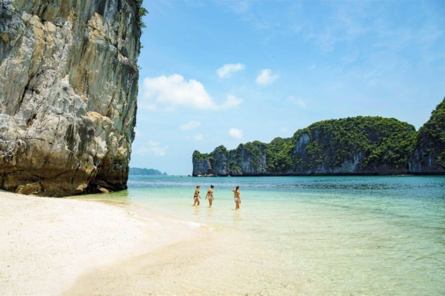 From Hanoi: Ha Long - Bai Tu Long Bay 2-Day 1-Night Cruise - Should you book this Bai Tu Long 2D1N cruise