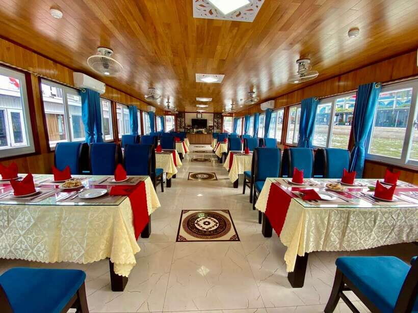 From Hanoi: Ha Long Bay Save-Cost Tours - Big & Small Groups - Sunset party and social time: when you get the luxury add-on