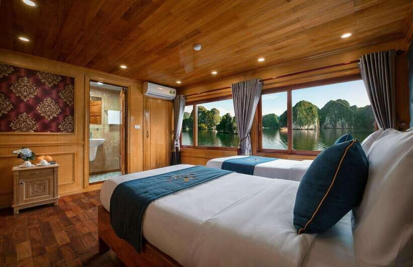 From Hanoi: Ha Long & Lan Ha Bay 2-Day Cruise with Meals - Lan Ha Bay feels different from the Halong hype