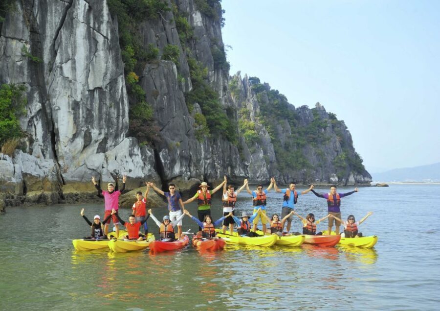 From Hanoi: Halong Bay Day Trip with Lunch and Transfers - Quick take: what you’ll do on this Halong Bay day trip