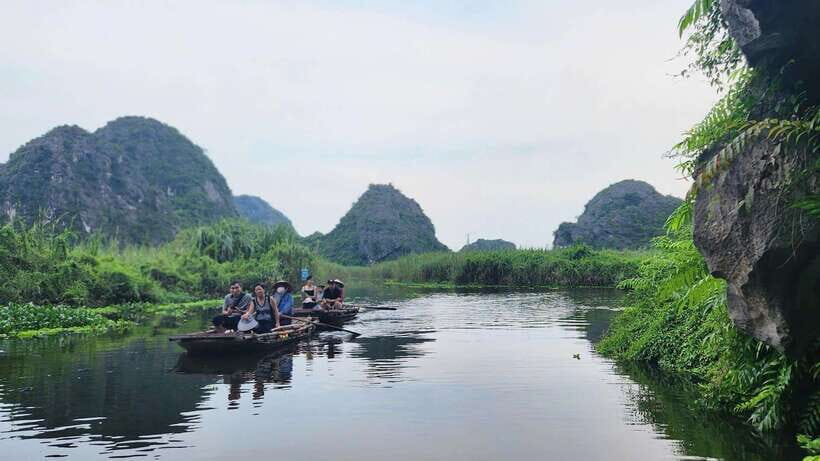 From Hanoi: Hoa Lu/Bai Dinh-Tam Coc/Trang An-Mua Cave Tours - Tràng An or Tam Coc Boat Time: When the Day Clicks