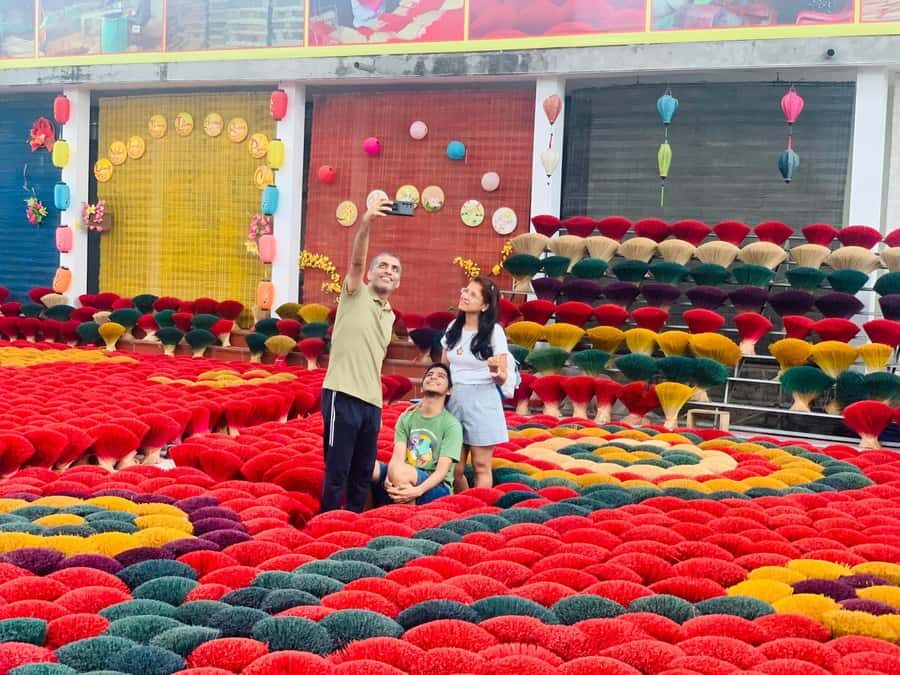 From Hanoi: Incense Village, Conical Hat and HaThai Art Tour - Should you book this tour?