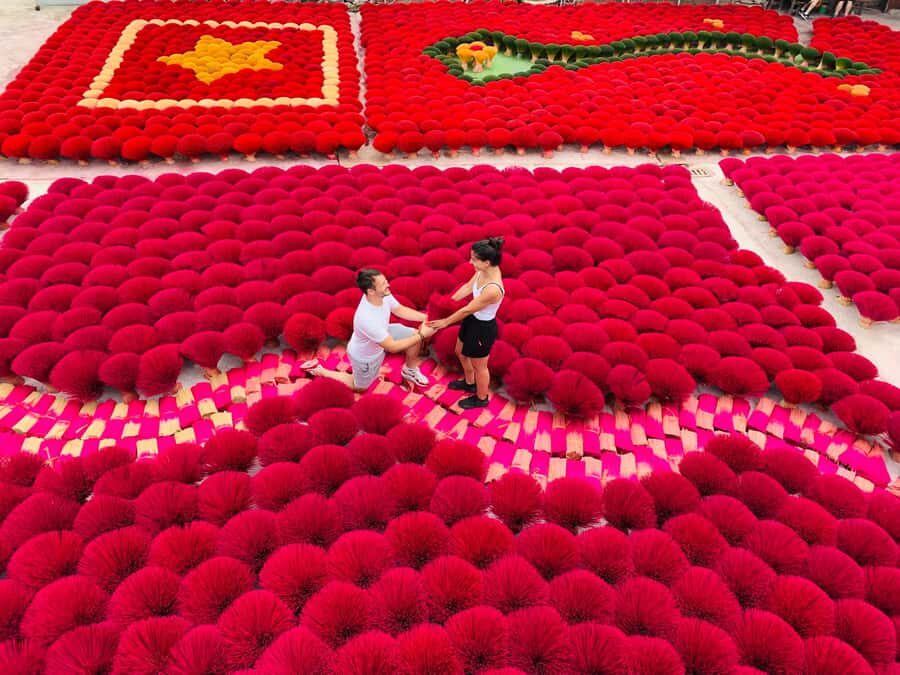 From Hanoi: Incense Village, Conical Hat and HaThai Art Tour - Quang Phu Cau incense village: colorful dyeing and the big factory picture