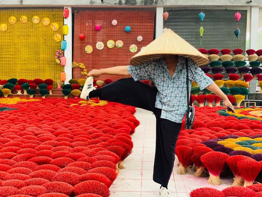 From Hanoi: Incense Village, Conical Hat and HaThai Art Tour - Food and timing: how the day actually feels outside Hanoi