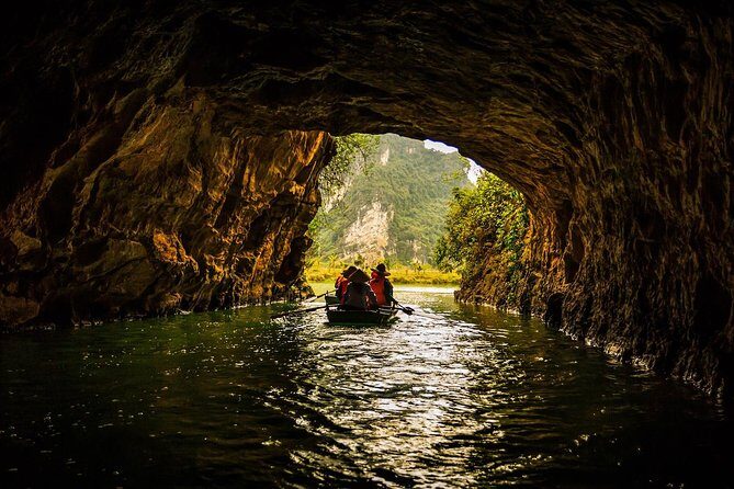 From Hanoi: Ninh Binh Tour Highlights - Transfer & Buffet Lunch - Small group size and the guide impact