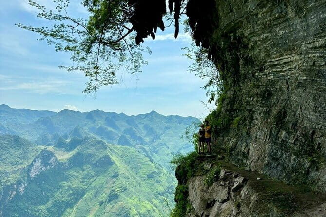 From Hanoi, Sapa: Premium Tour-3D2N Ha Giang Loop with Easy Rider - The people behind the trip: why the guide and easy rider change everything